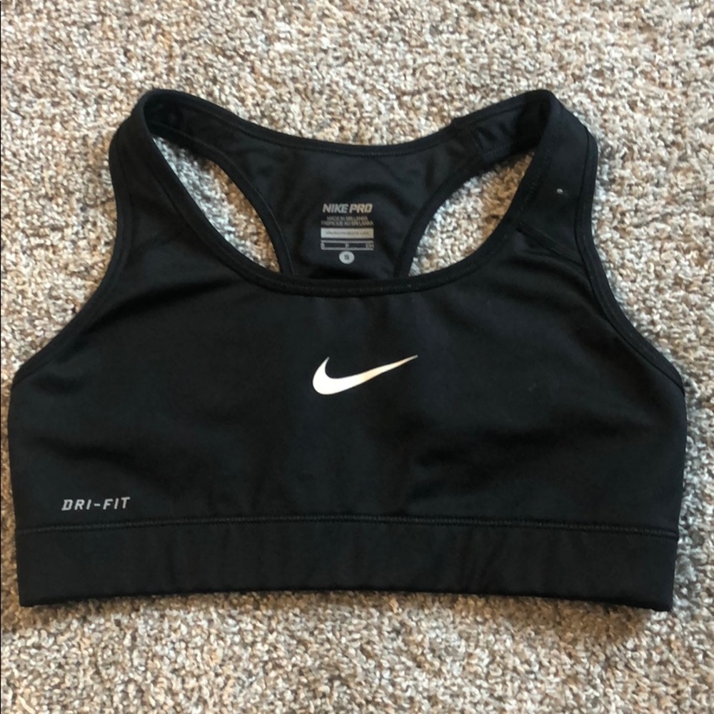 Nike dri-fit sports bra